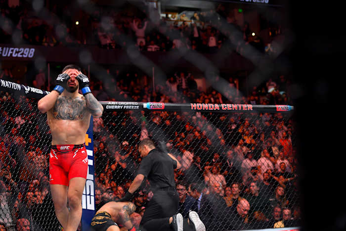 Ilia Topuria noquea a Alexander Volkanovski